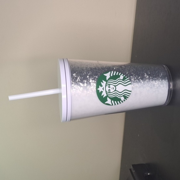 Starbucks Holiday 2020 White Silver Glitter Ombre Grande 16 oTumbler - Picture 7 of 7